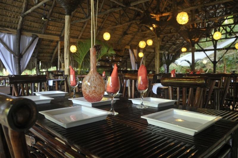 Dominican Tree House Village Samana Ngoại thất bức ảnh